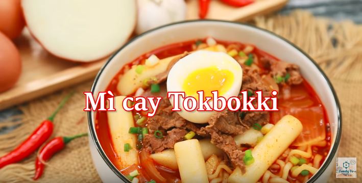 Cách làm mì cay tokbokki chuẩn vị Hàn
